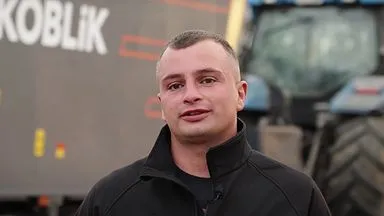 Николай Артаков